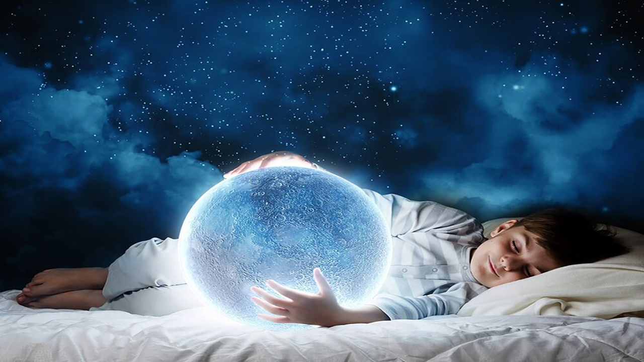 آیا رویاهای ما با افزایش سن تغییر می‌کنند؟