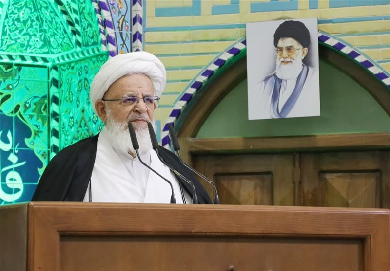 مسیر پیشرفت در نظام اسلامی بر پایه استقامت و اخلاق است