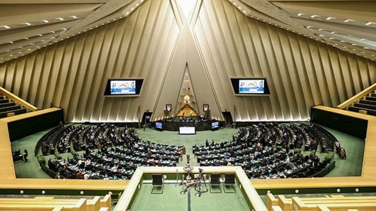 بودجه ۱۴۰۵ از یکشنبه در مجلس بررسی میشود