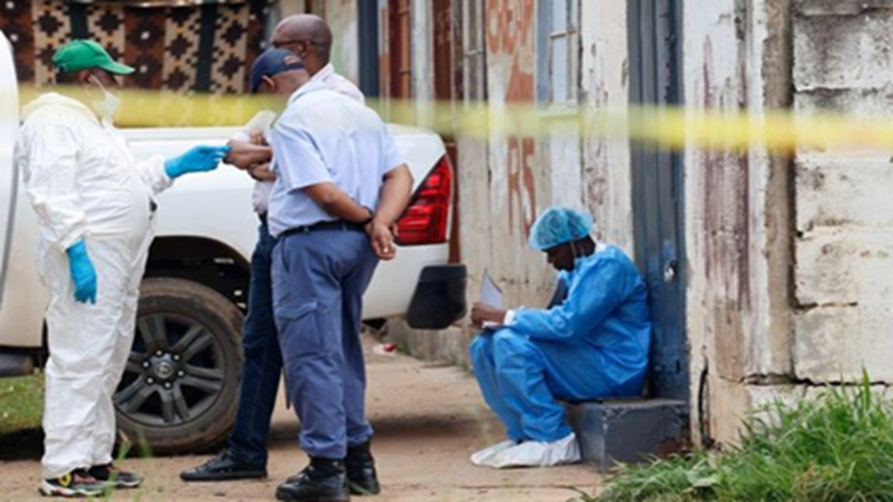 تیراندازی در آفریقای جنوبی ۱۱ کشته بر جای گذاشت