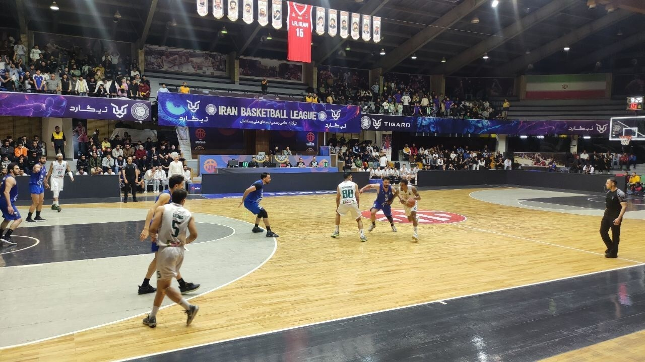 استقلال صدرنشین شد/ شهرداری گرگان به رده دوم رسید