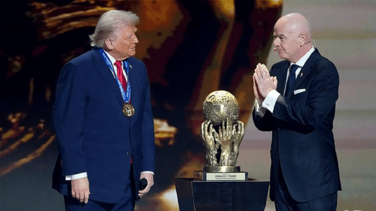 خودزنی تاریخی فیفا