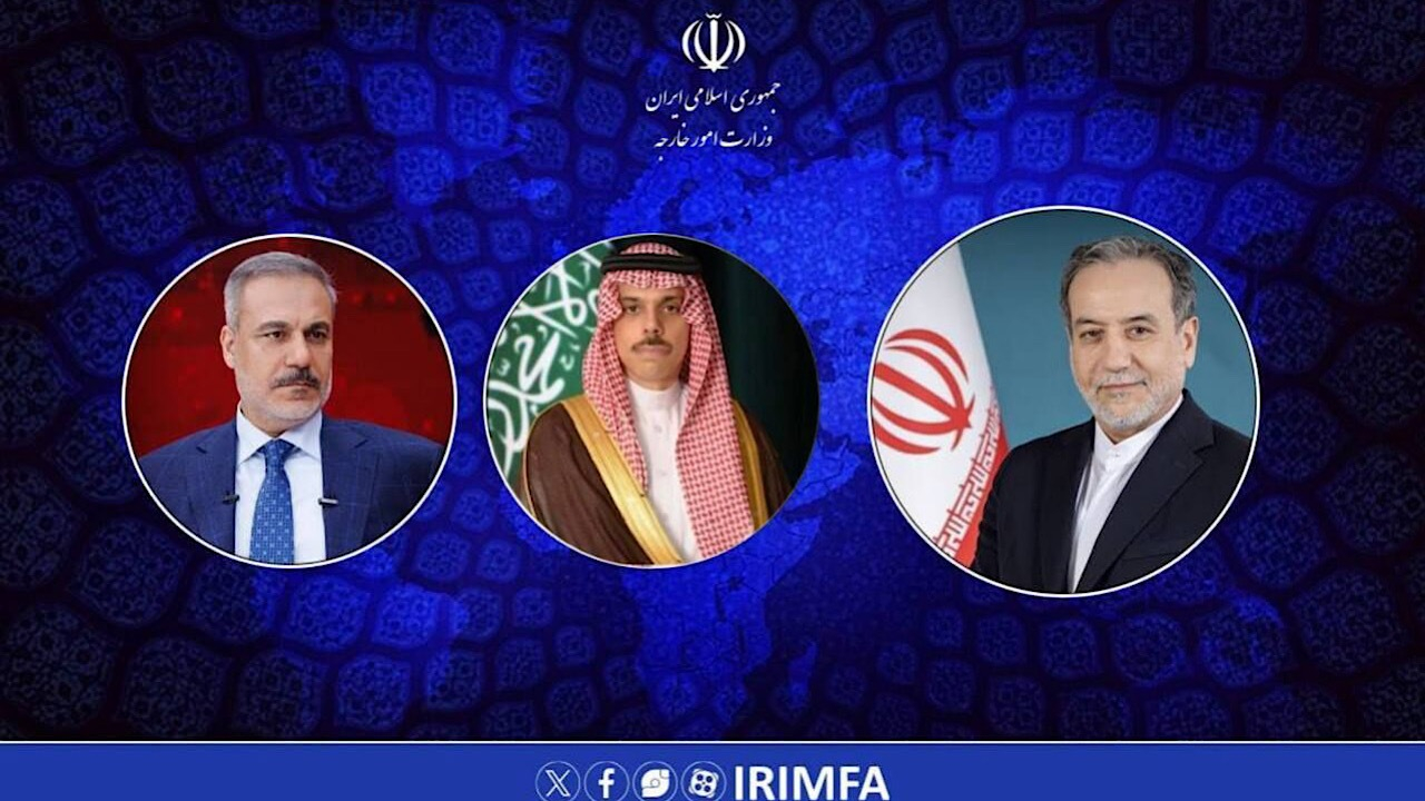 گفتوگوی تلفنی عراقچی با همتایان سعودی و ترک خود