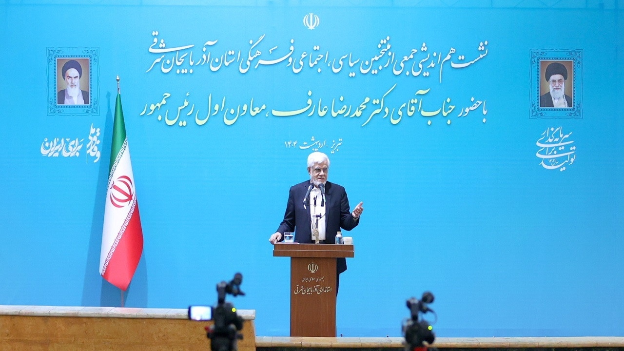 دولت از نقد با وجود منصفانه نبودن استقبال میکند/ حرفه خبرنگاری از جمله مشاغل سخت و زیان آور است