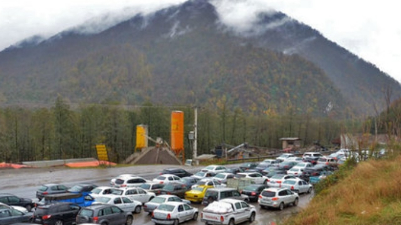 جاده هراز یک‌طرفه شد