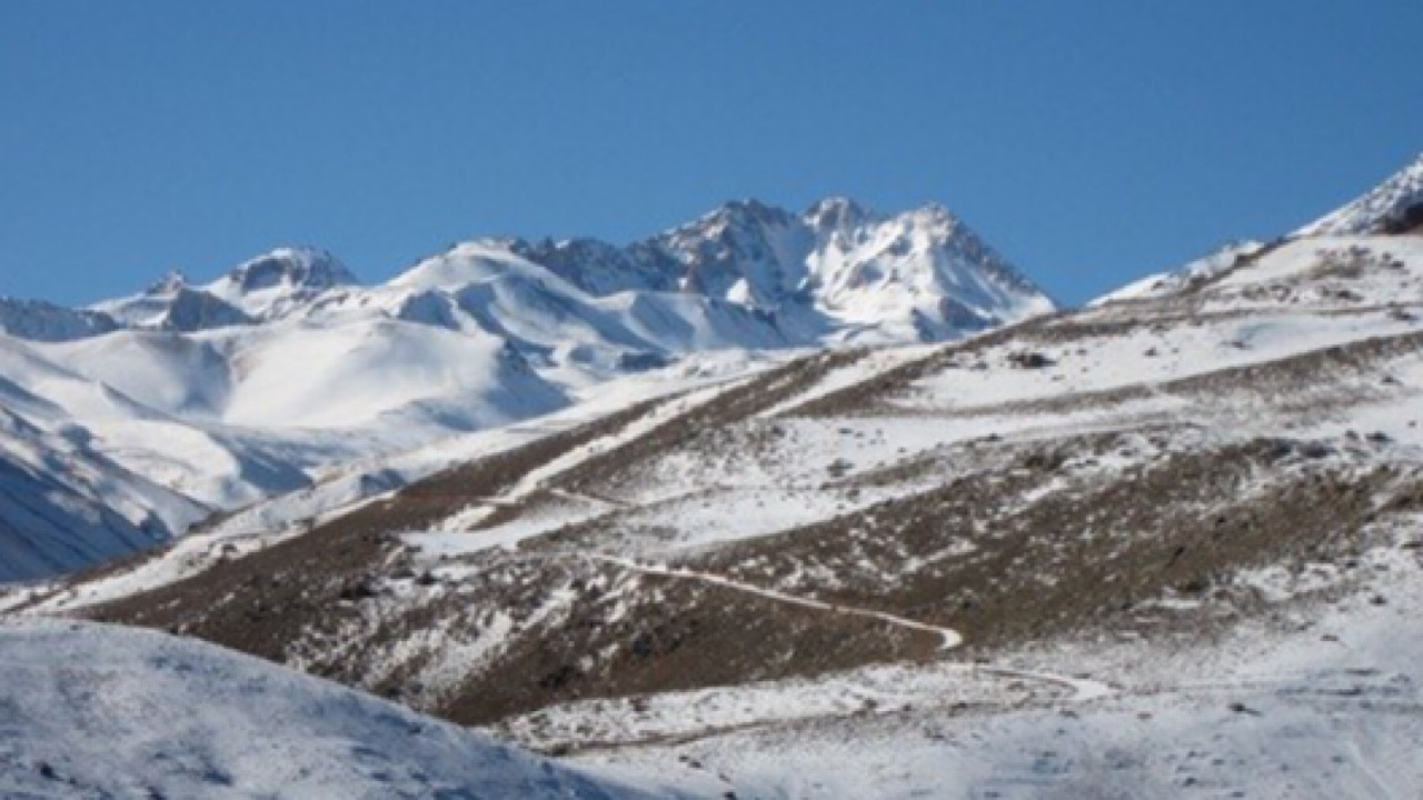 کاهش بی‌سابقه پوشش برفی کشور زنگ خطر بحران آبی را به صدا درآورد