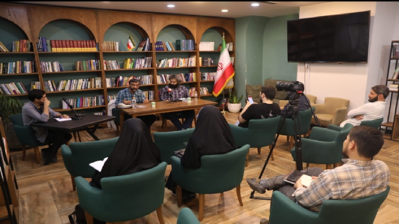 نشست تخصصی بررسی مهاجران افغانستانی و چالش‌های رسانه‌ای در تهران