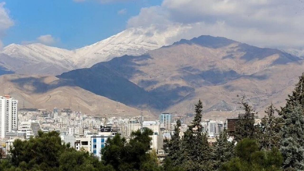 کیفیت هوای تهران قابل قبول است