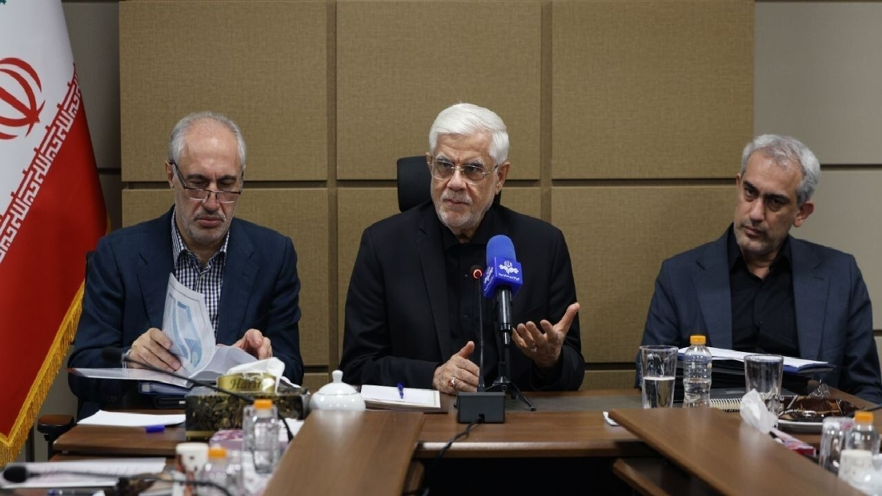 عارف: برنامه هفتم پیشرفت با توجه به تغییر شرایط کشور باید اصلاح شود