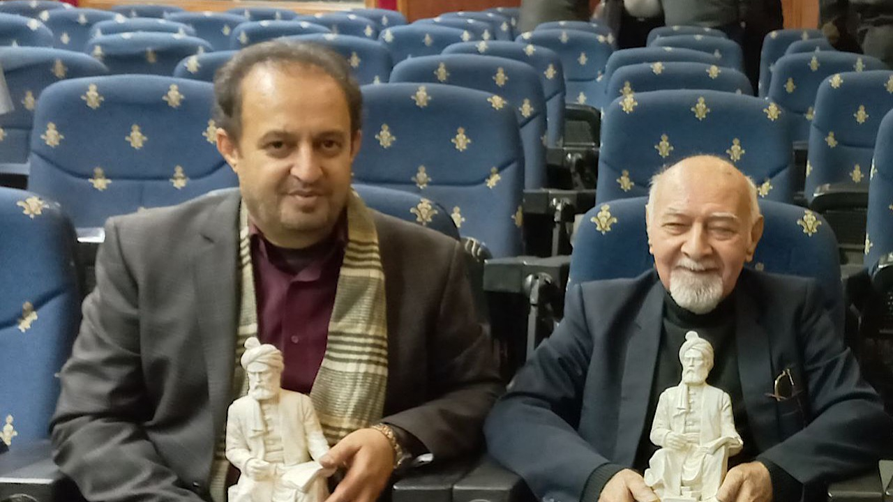 جایزه نشان فردوسی برای استادان برتر زبان و ادب فارسی معاونت صدا