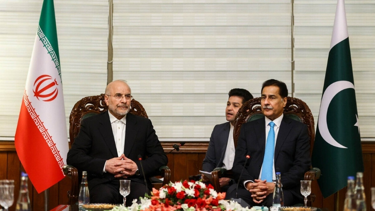 قالیباف: توسعه روابط اقتصادی در اولویت برنامههای جاری ایران و پاکستان است