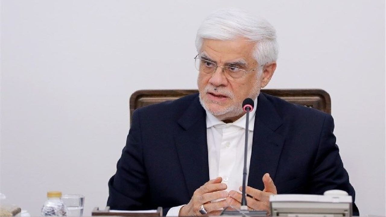 عارف: کاری نکنیم مردم از انقلاب فاصله بگیرند/تاکید بر حفظ وحدت پس از جنگ ۱۲ روزه