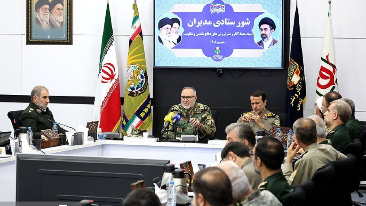 امیر سرتیپ حیدری: به ناو‌های جنگی آمریکا آسیب جدی وارد کردیم