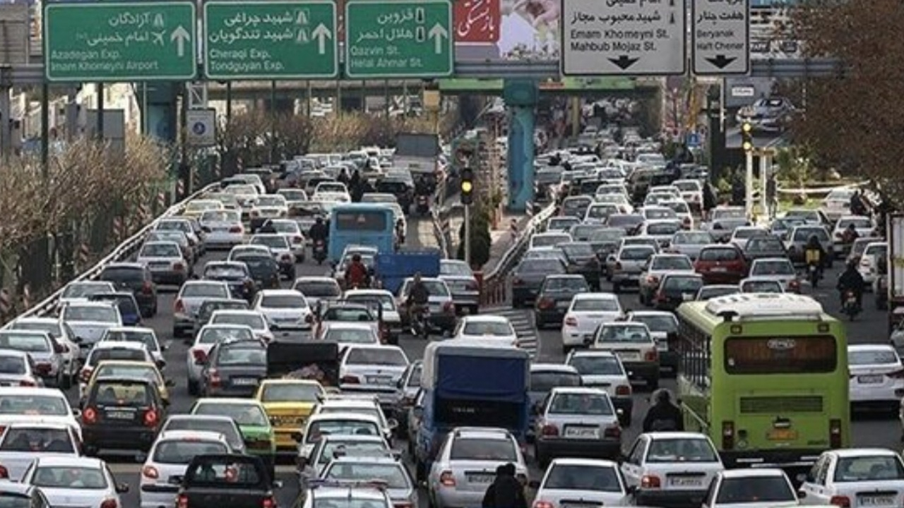 شروع ترافیک صبحگاهی در بزرگراههای تهران
