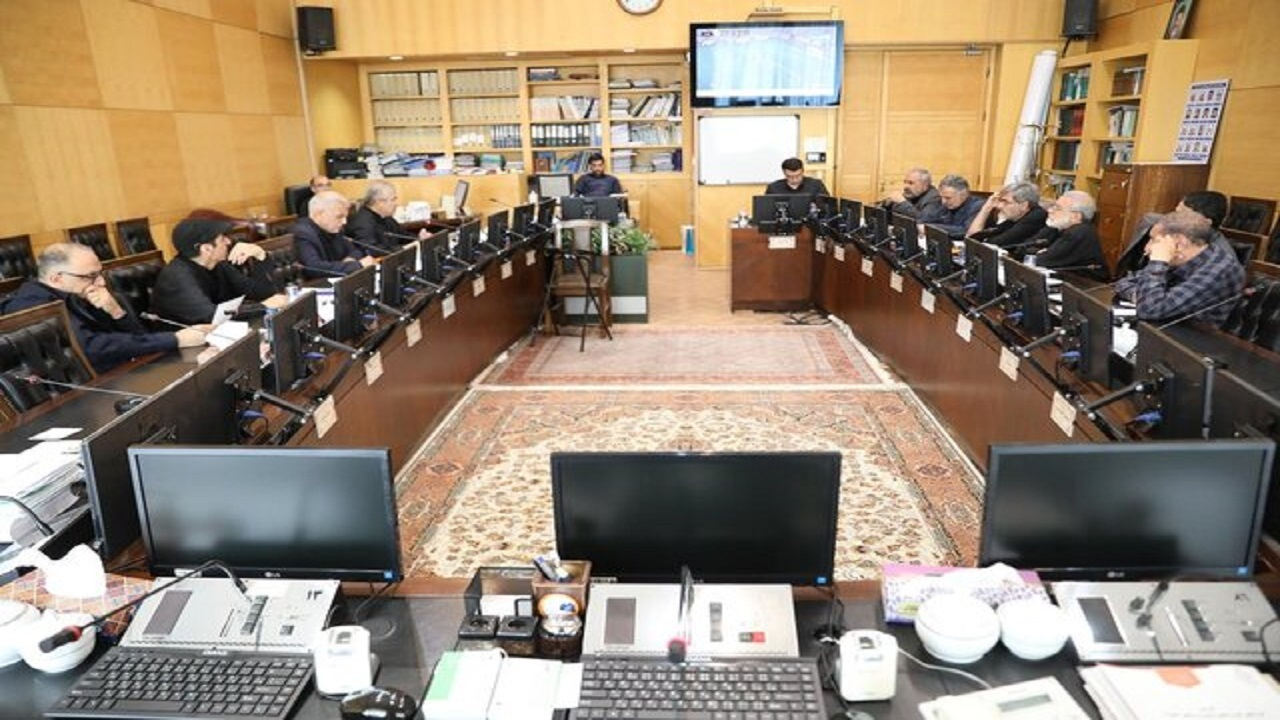 بررسی گزارش بازدید کارگروههای نمایندگان مجمع استان تهران در جنگ تحمیلی ۱۲ روزه