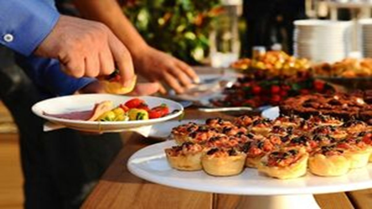 بهترین ساعت شام چه زمانی است؟