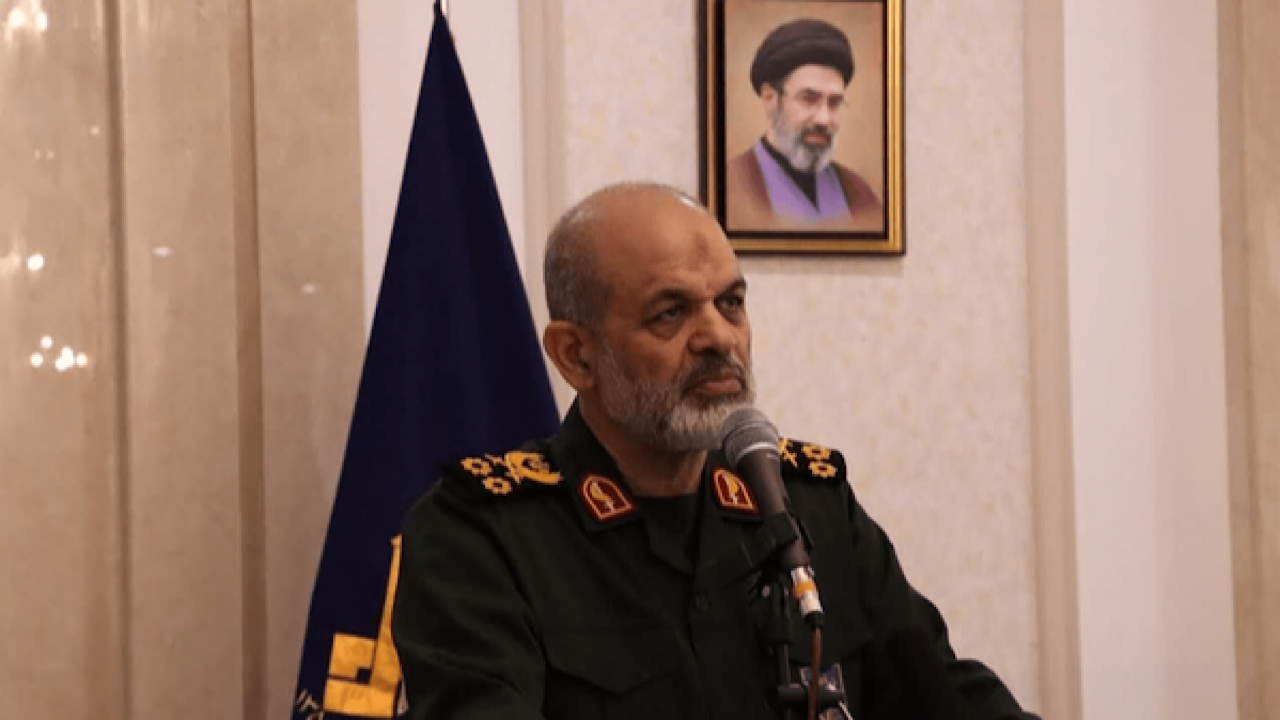 سرلشکر وحیدی: رزمندگان اسلام مسلح ترین ارتش تاریخ جهان را به زانو در آوردند