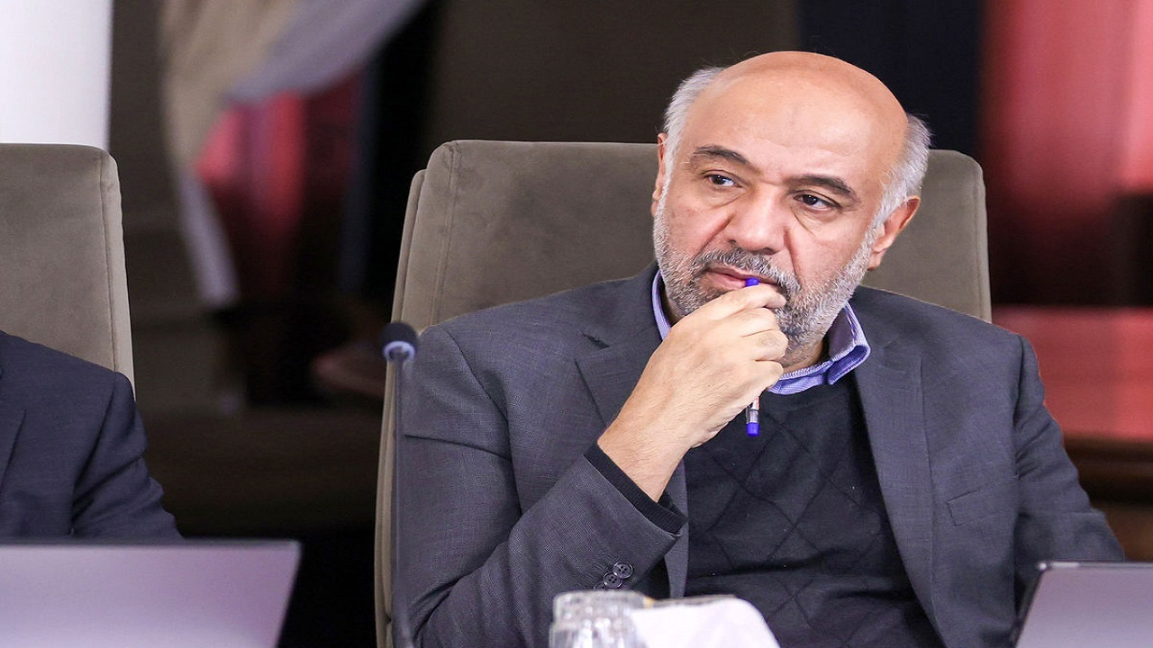 تاکید وزیر تعاون بر تدوین آییننامههای پوشش بیمه سکوها و تاکسیهای اینترنتی