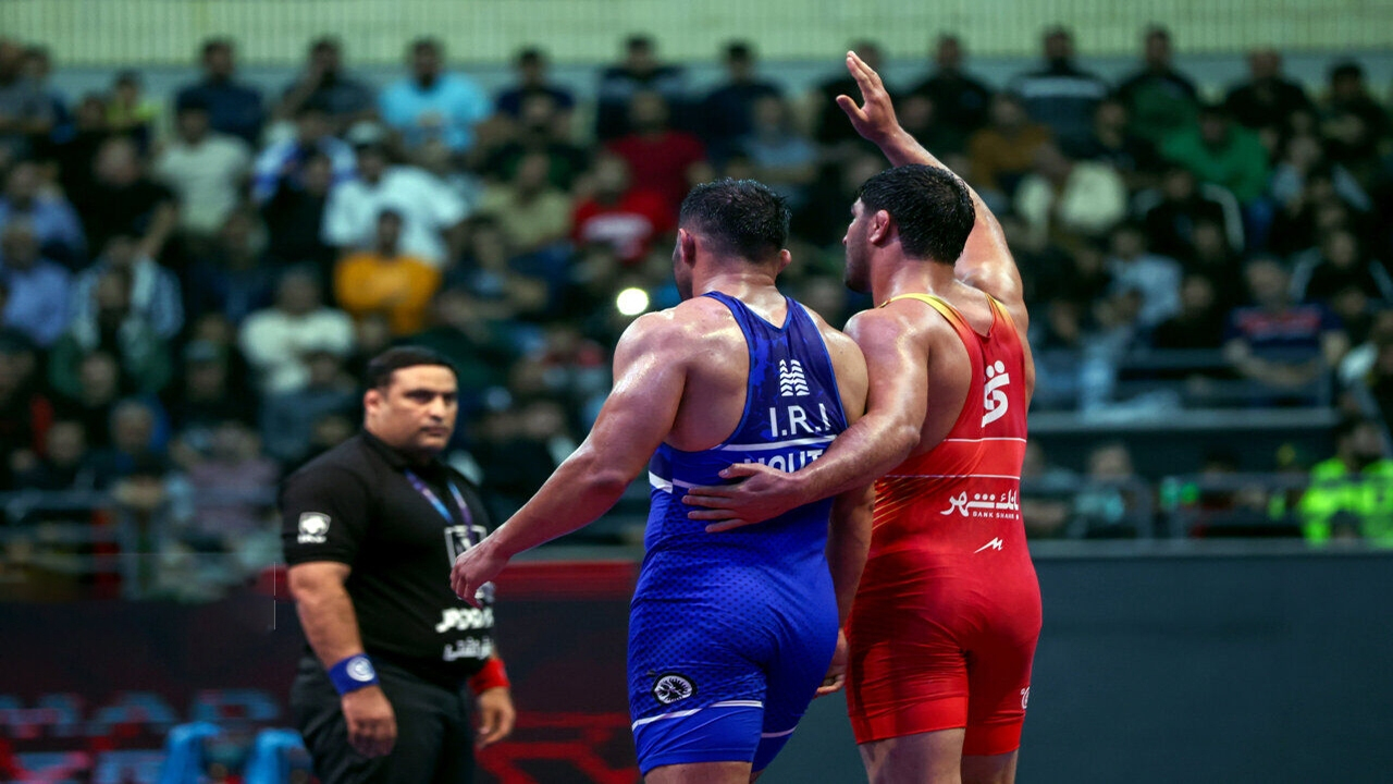 لیگ برتر کشتی؛ شکست تلخ شاگردان کمیل قاسمی برابر تیم بانک شهر