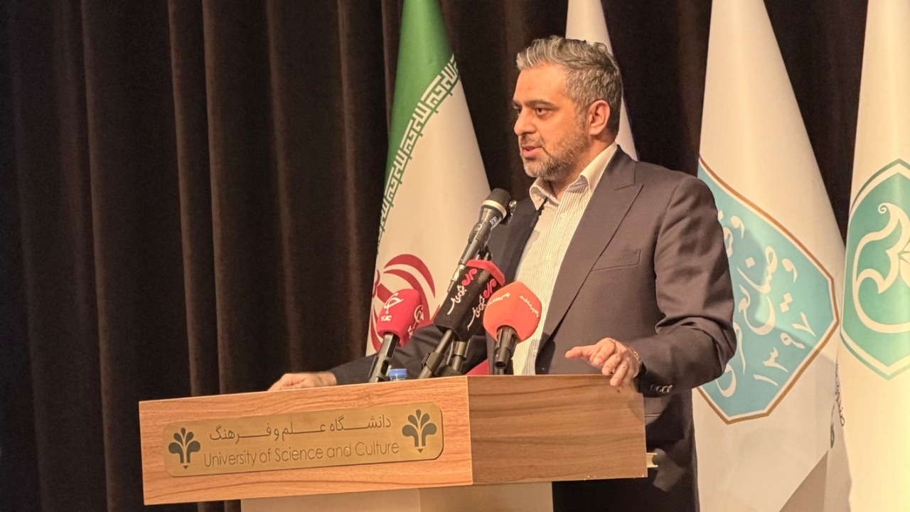 رفع موانع حقوقی، مالی و زیرساختی، لازمه توسعه کسبوکارهای خلاق بانوان است