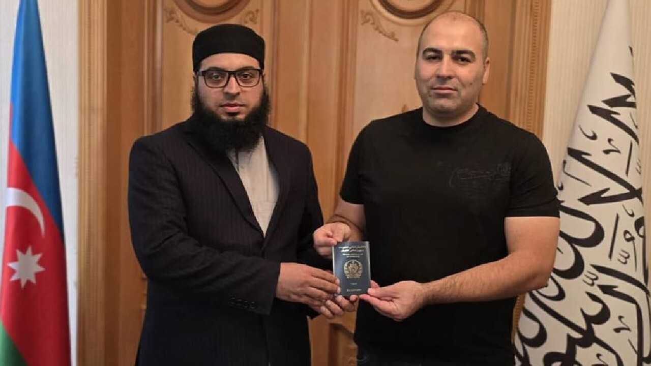 آغاز صدور پاسپورت در سفارت افغانستان در باکو