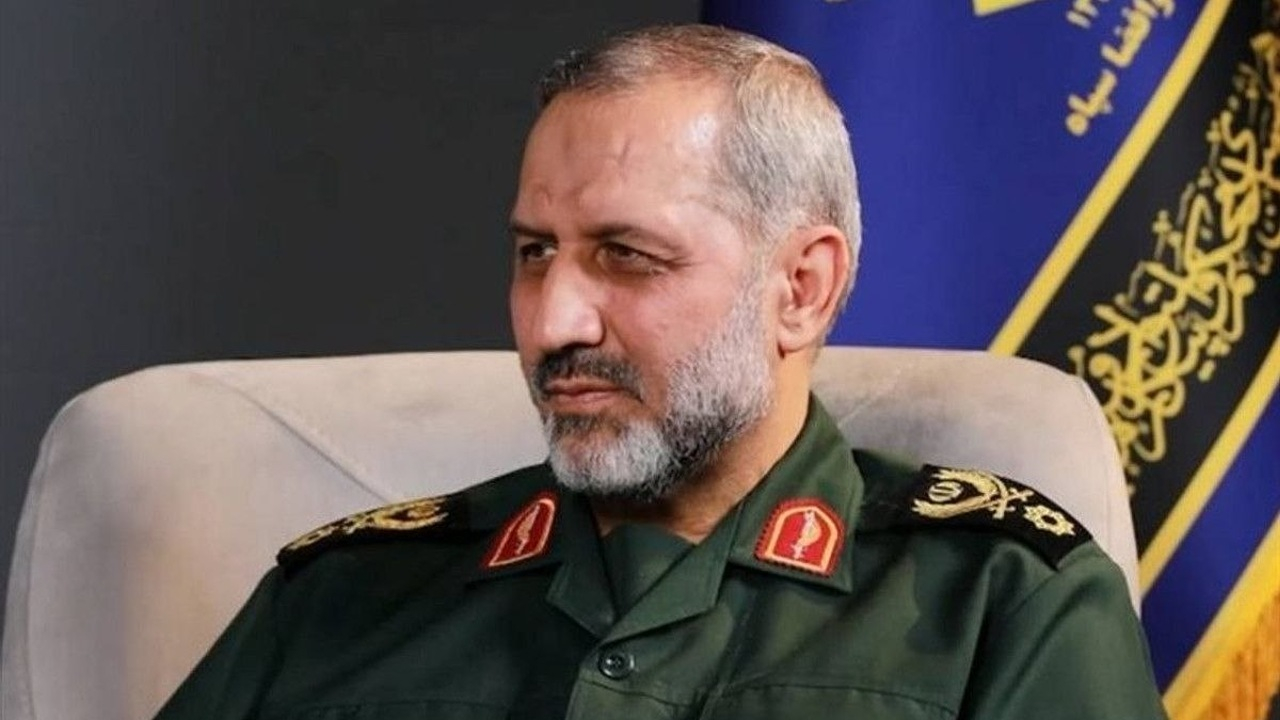 عظمت و شکوه بعثت در خیابانها را با حفظ انسجام و اتحاد مقدس در همه ساحات حفظ نمایید