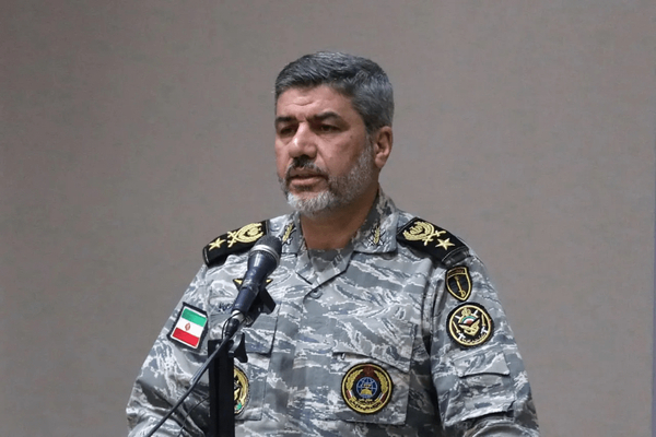 تنگه هرمز تا پذیرش نظام قانونمند ایران از سوی آمریکا بسته میماند