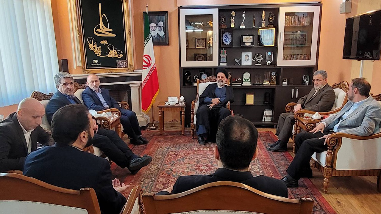 تقدیر نماینده ولی فقیه از برنامه «آبروی کوچهها»
