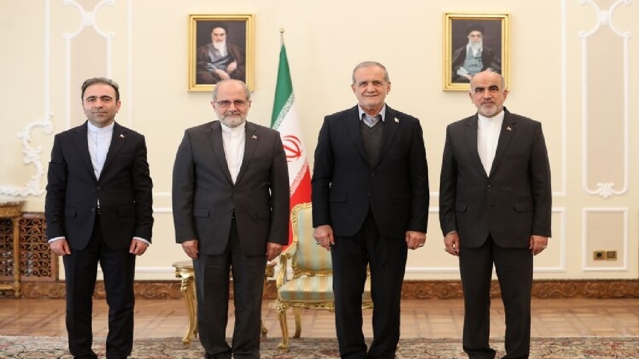 رئیس‌جمهور: خنثی‌سازی تبلیغات ضدایرانی از مسئولیت‌های مهم سفرا است