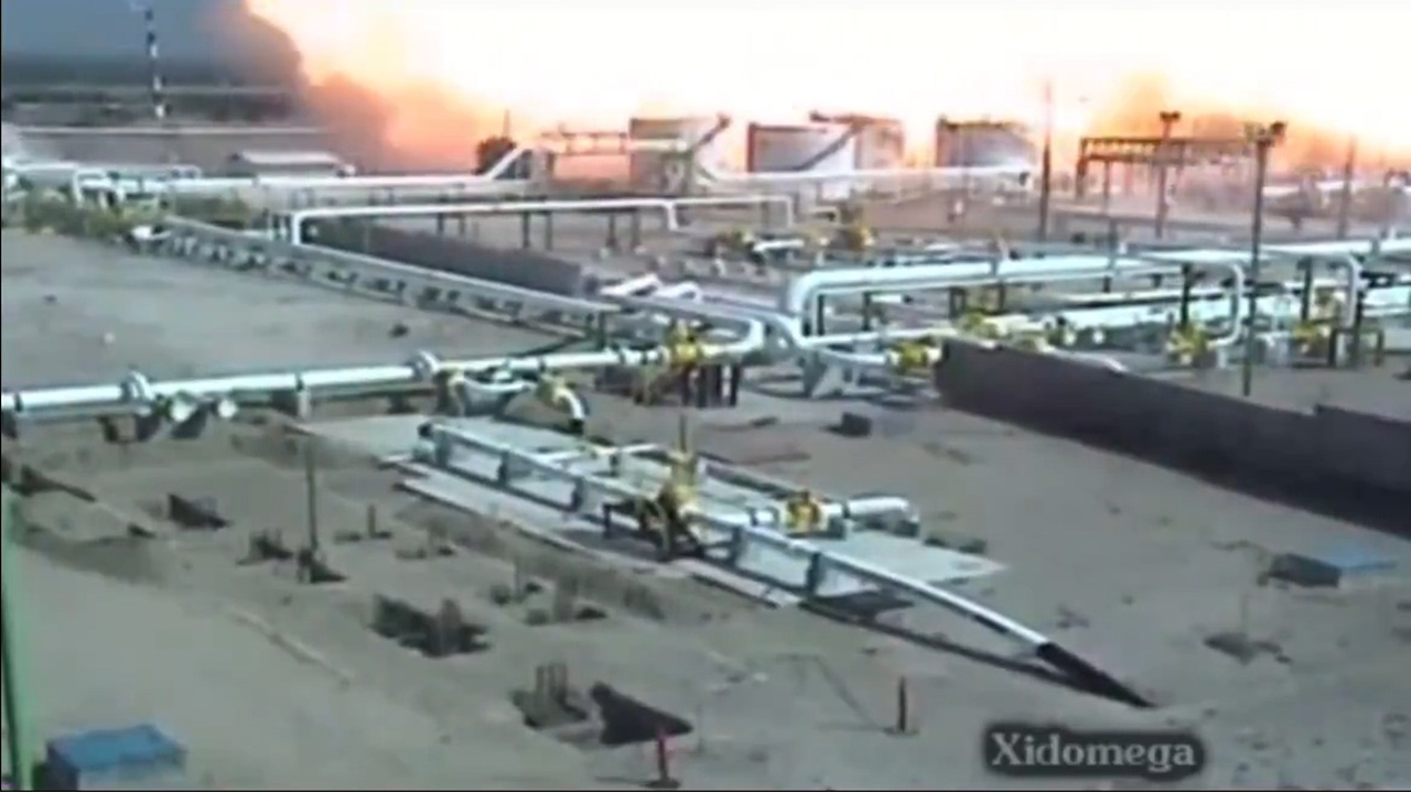 انفجار دوباره یک پالایشگاه در آمریکا + فیلم