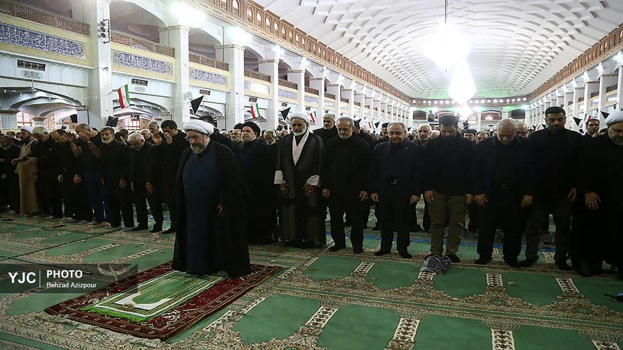 نماز ظهر عاشورا در تبریز با حضور رئیس جمهور پزشکیان