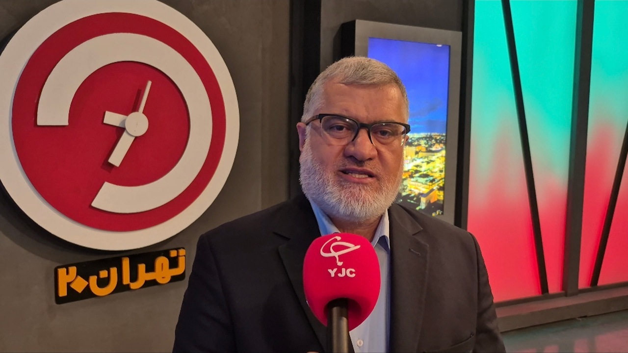 برگزاری دو مراسم بزرگداشت «قائد شهید امت» در مصلای تهران