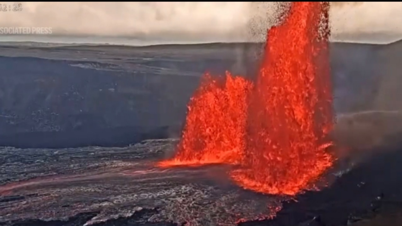 آتشفشان کیلاویا در هاوایی فوران کرد + فیلم