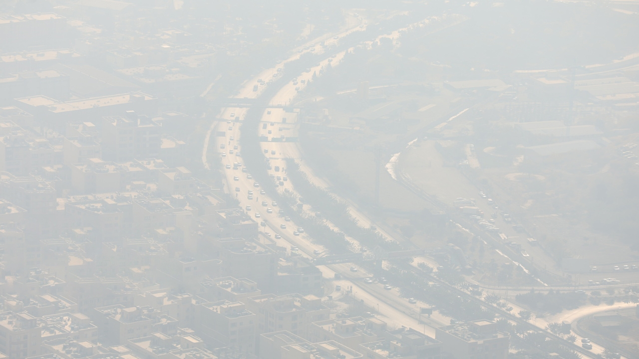 شاخص آلودگی هوا در کلانشهر‌ها به آستانه خطر رسید
