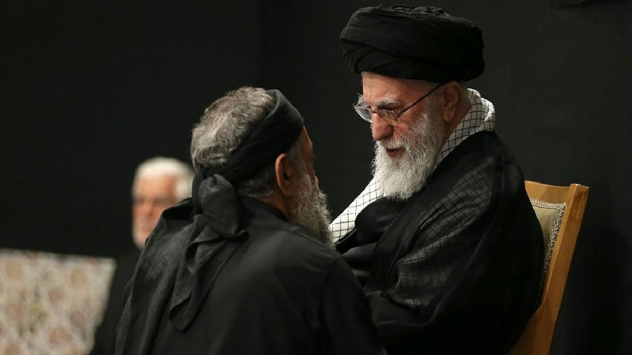 محمود کریمی: ای کاش در ایران هم مانند عراق تابوت آقای شهید بر روی دستان مردم تشییع میشد + فیلم