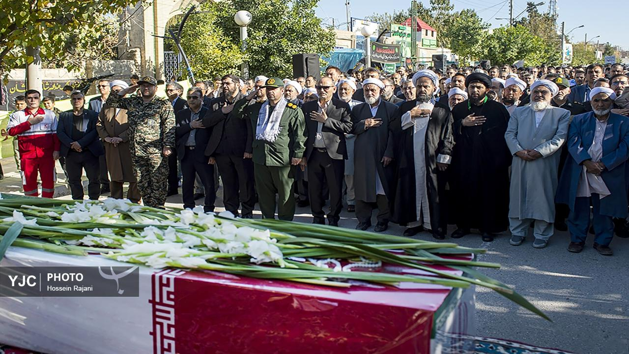 مراسم تشییع اولین شهید گمنام در دورترین شهر گلستان