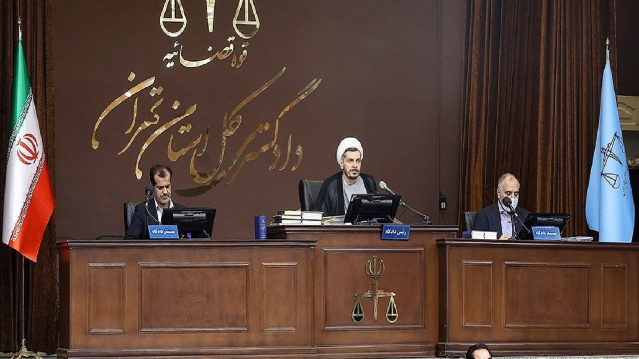 قاضی دادگاه منافقین: متهمان مکلف به حضور در دادگاه و دولتهای میزبان مکلف به استرداد آنها هستند
