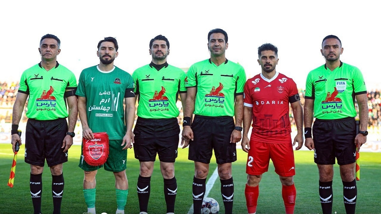 پنالتی برای شمس آذر صورت نگرفت/ گل سوم پرسپولیس صحیح بود