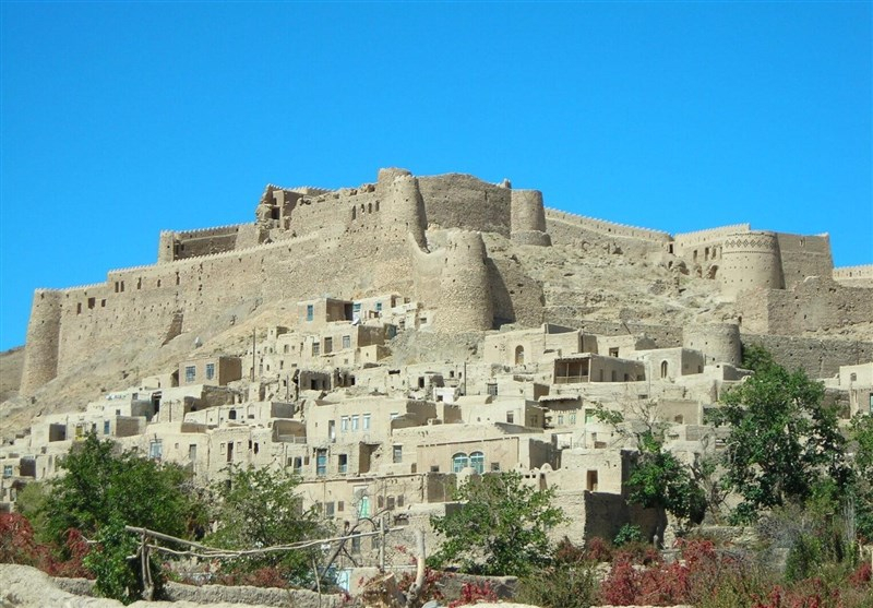 سفر جذاب به سرزمین قلعههای تاریخی خراسان جنوبی + فیلم