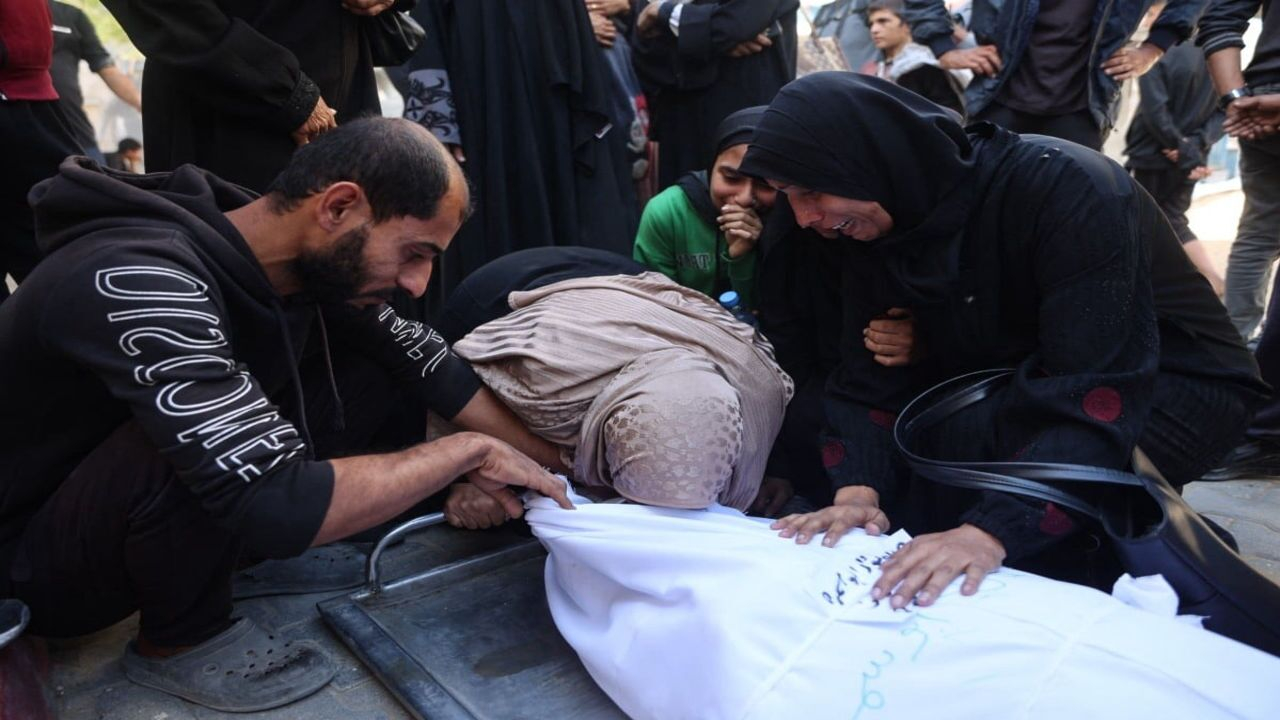 هشدار پزشکان بدون مرز: بیش از ۳۰۰ شهید در غزه پس از آتشبس