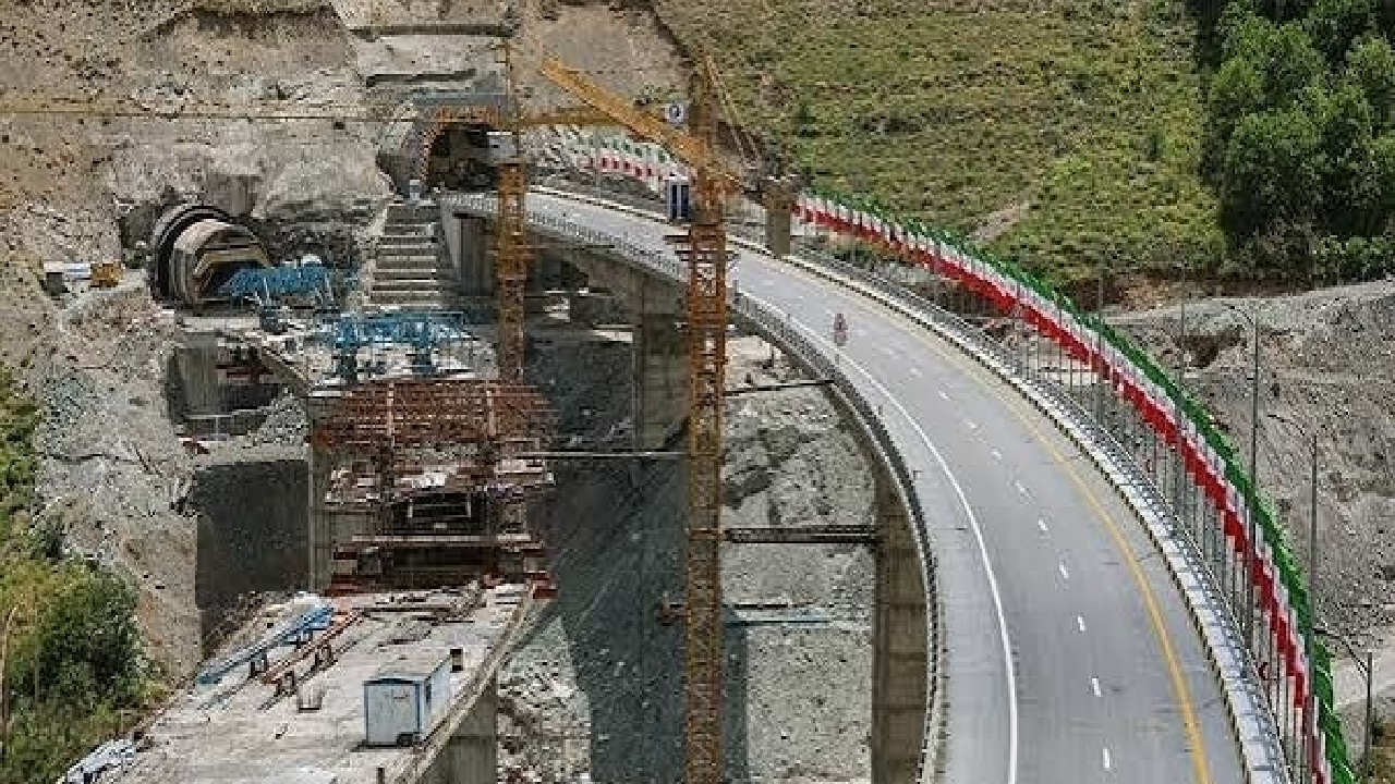 ۱۶ کیلومتر نخست منطقه سه آزادراه تهران ـ شمال در حال ساخت است 