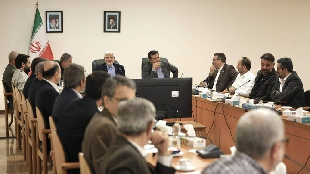 عارف: برای کاربردیسازی هوش مصنوعی باید گامهای جدی برداشت