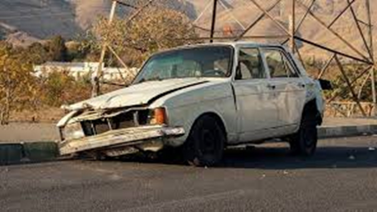 جمع آوری خودرو‌های رها شده در پایتخت + فیلم