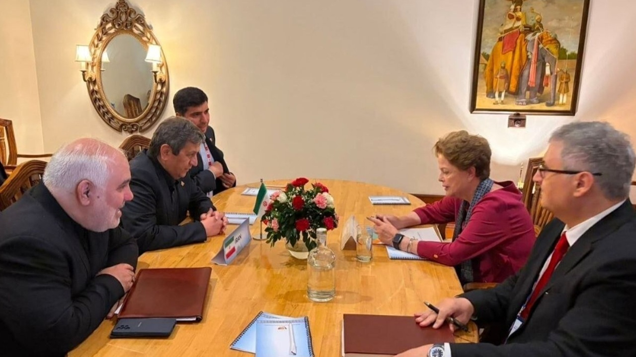دیدار رئیسکل بانک مرکزی ایران با رئیس بانک توسعه نوین بریکس