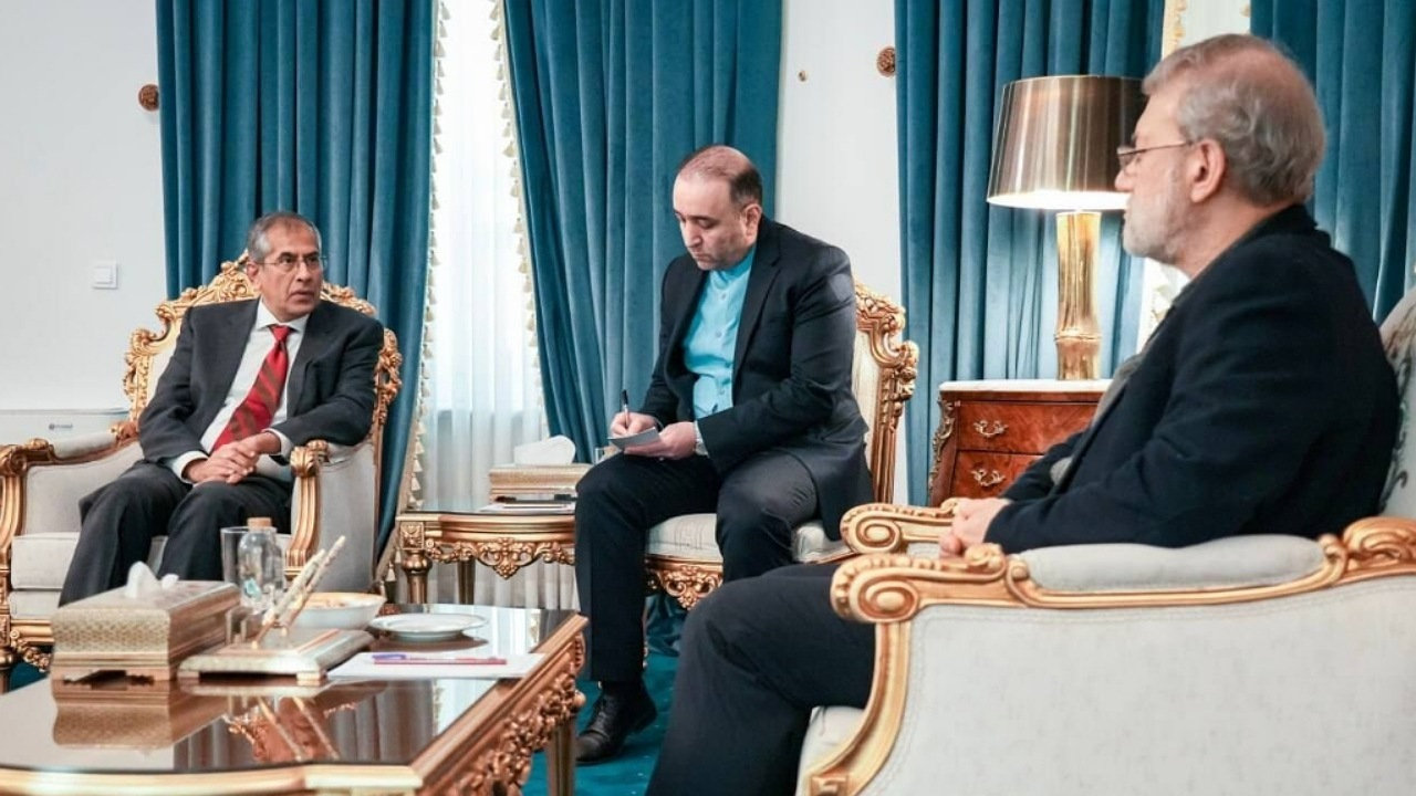 دیدار لاریجانی و معاون مشاور امنیت ملی هند