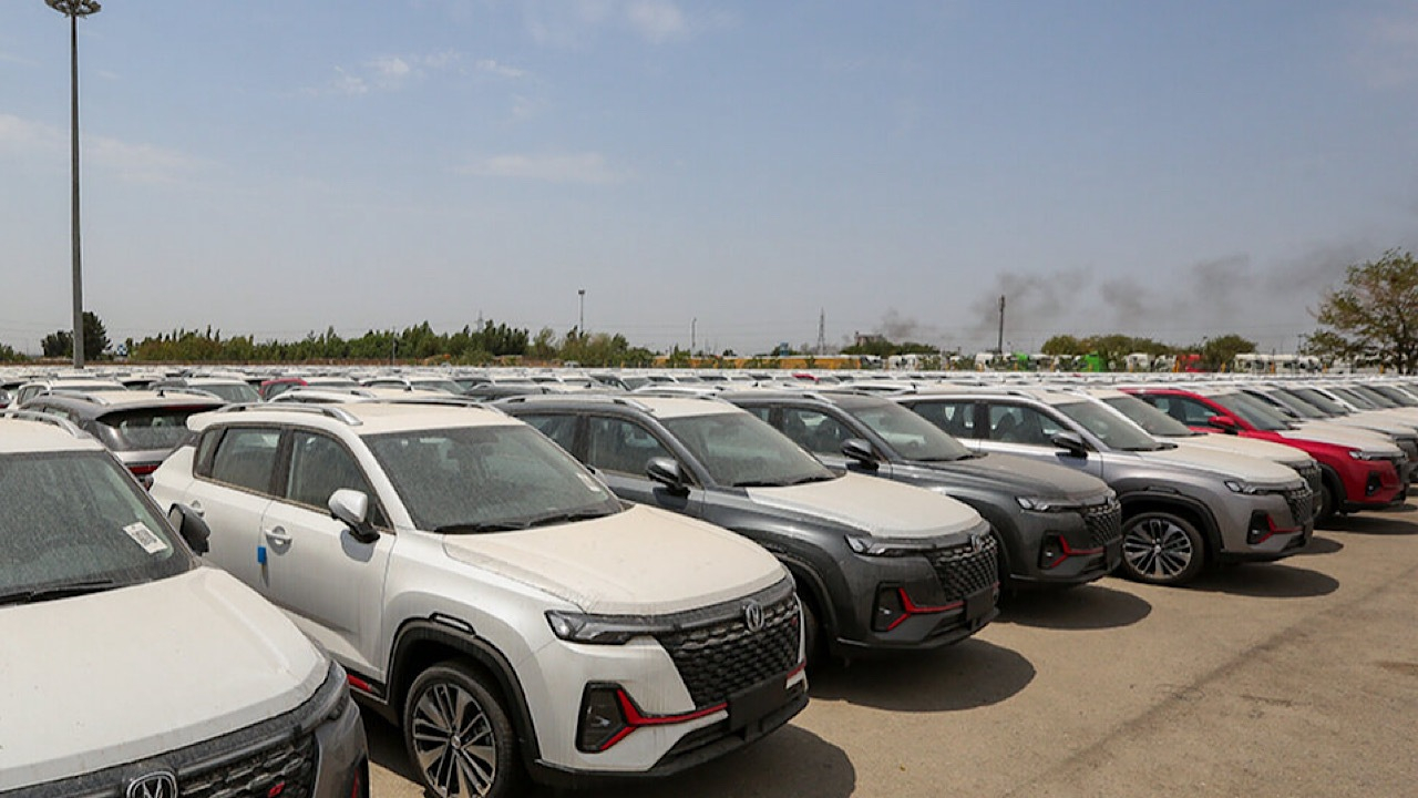 گمرک: ارزش گذاری خودروهای وارداتی توسط وزارت صمت انجام میشود