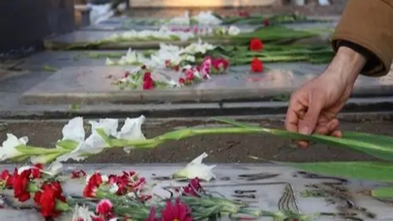 برگزاری مراسم میهمانی لاله‌ها؛ فردا در گلزار شهدای سراسر کشور