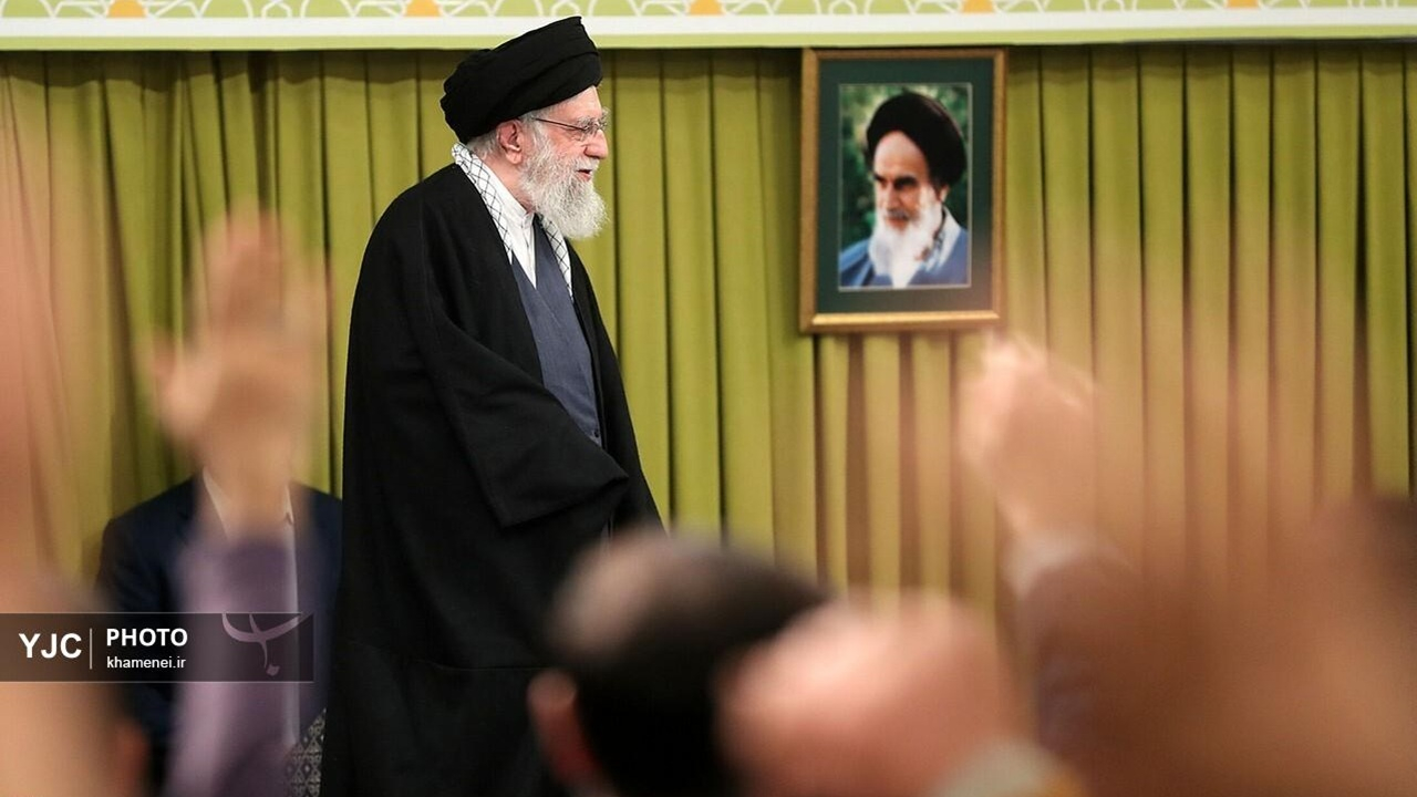 بازتاب بیانات رهبر معظم انقلاب در رسانههای دنیا + فیلم