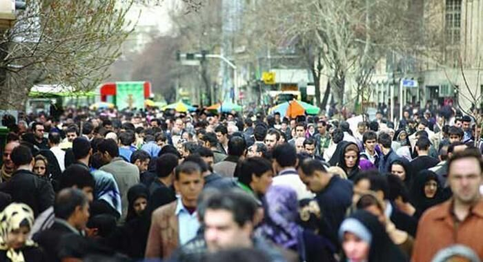 جمعیت کشور از ۲ دهه آینده وارد فاز میانسالی میشود