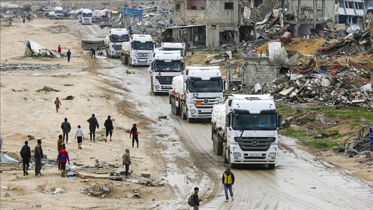 اسرائیل چگونه امدادرسانی به غزه را فلج کرده است؟ + فیلم